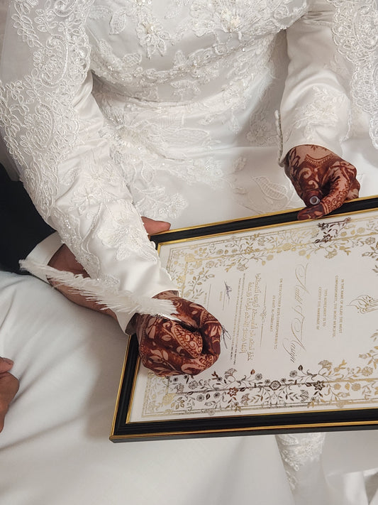 Luxury Foiled Marriage Certificate | Personalized Wedding Keepsake | Custom Nikaah Gift with Frame and Gift Packaging