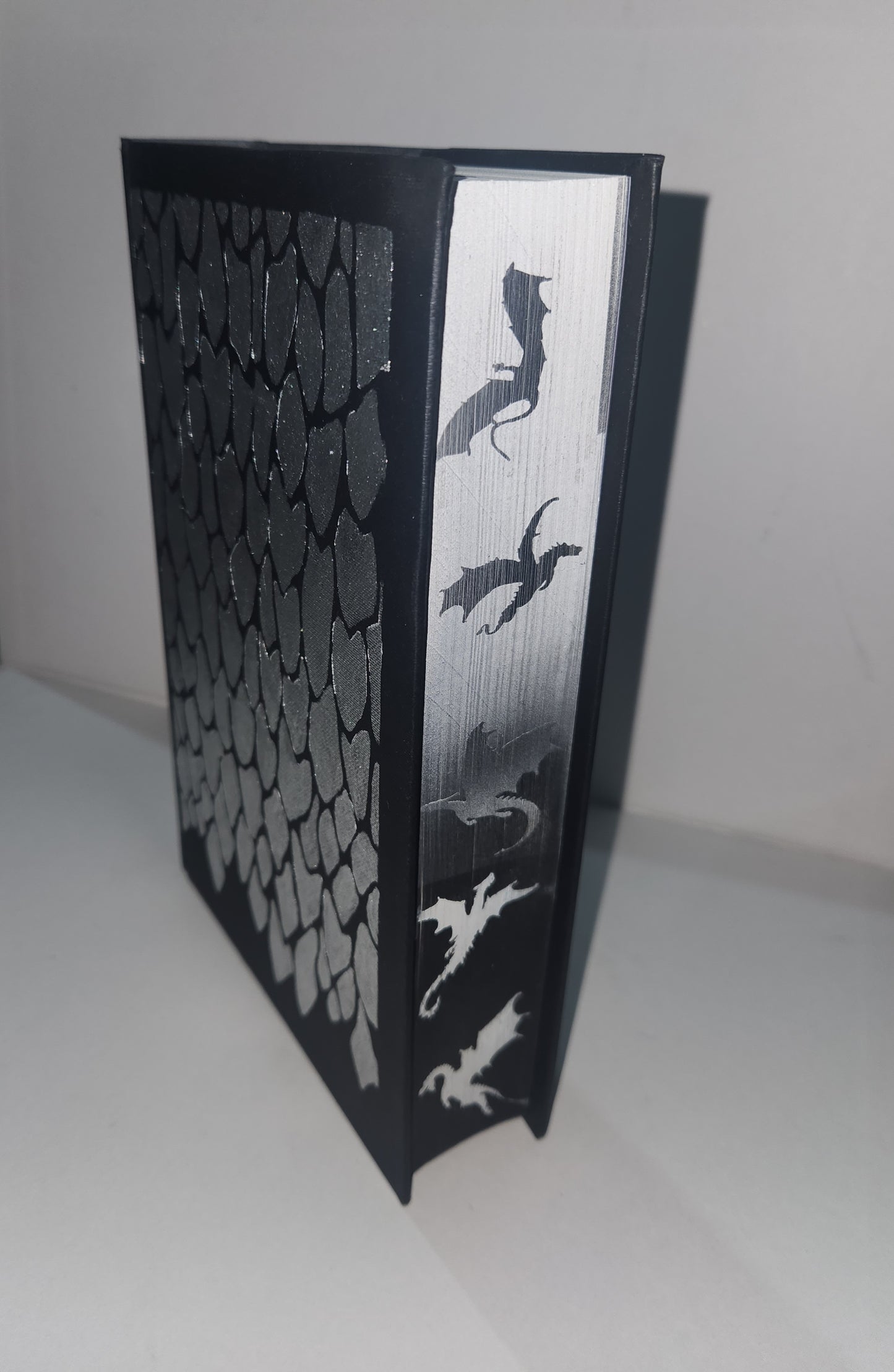 Onyx Storm by Rebecca Yarros Exclusive Edition